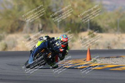 media/Nov-06-2022-SoCal Trackdays (Sun) [[208d2ccc26]]/Turn 6 (145pm)/